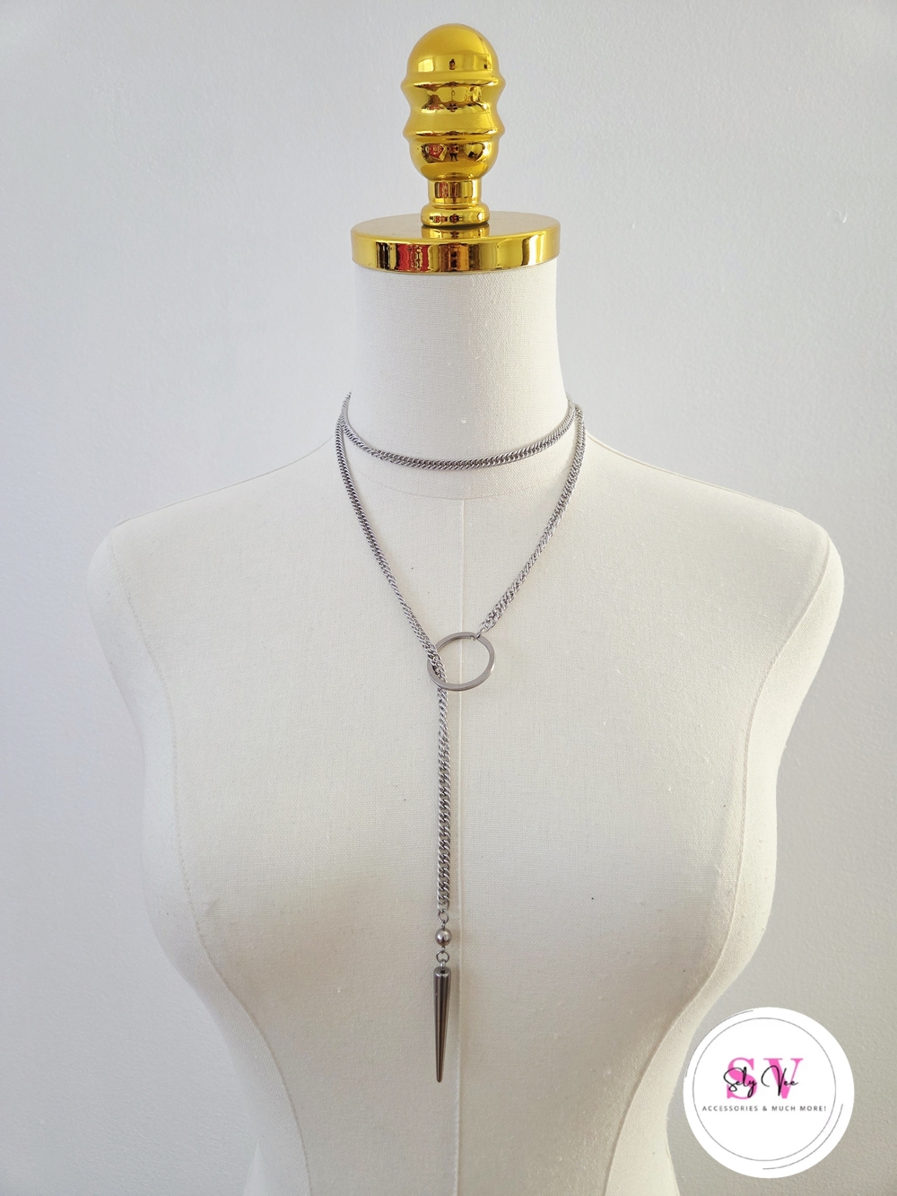 Silver Chain With Spike Decor